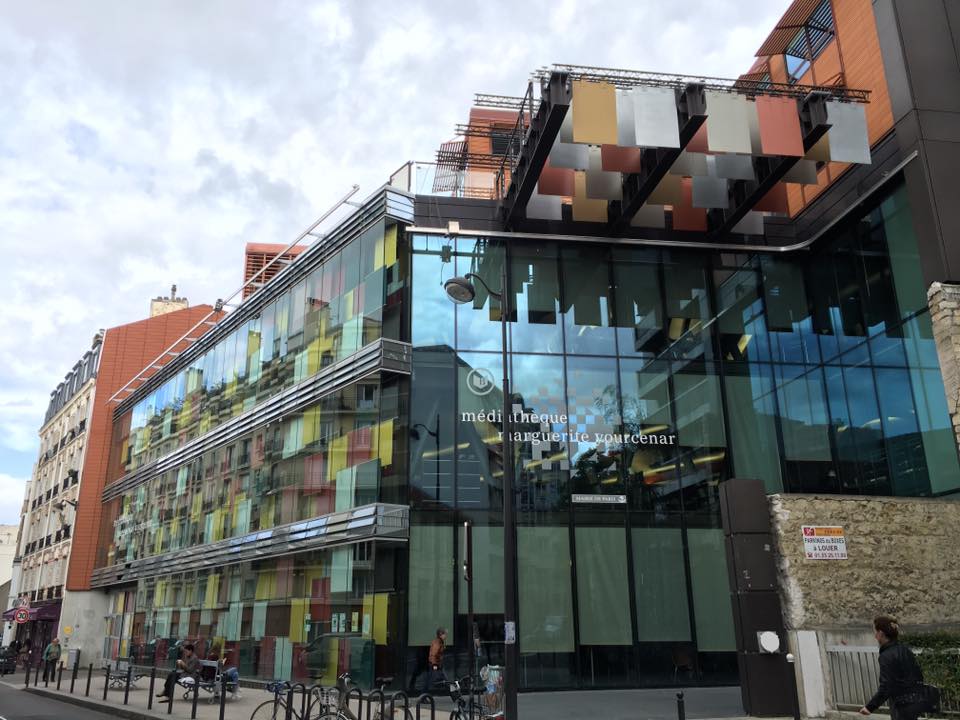 Les bibliothèques peuvent-elles être pluralistes ?